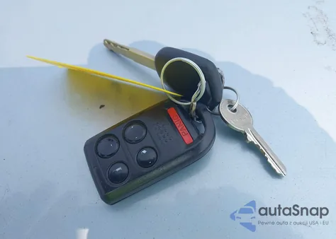 2005 Honda Odyssey Ex-L from USA, damaged, VIN 5FNRL38795B112788